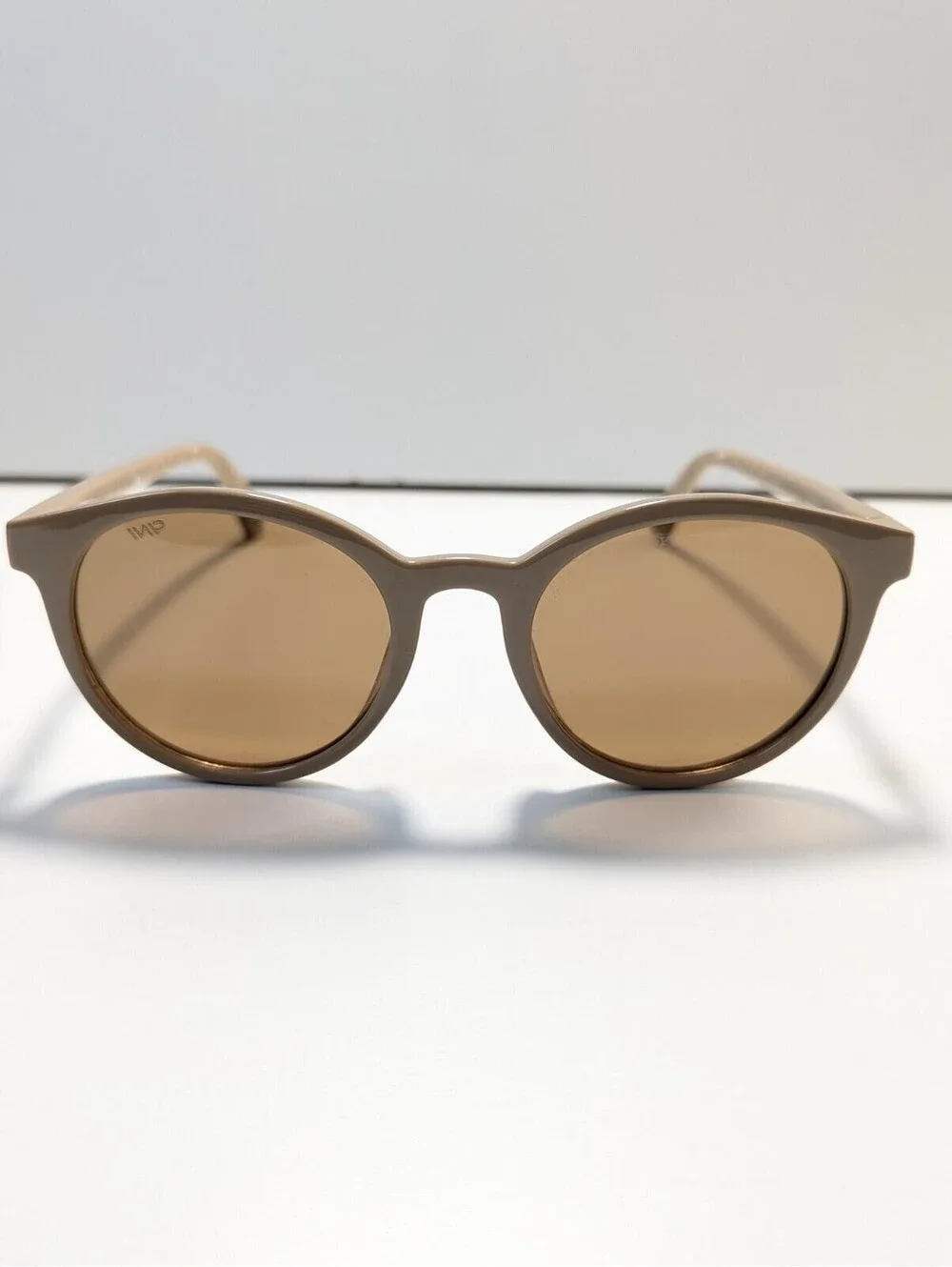 WearMe Pro Polarized Classic Round Retro Light Crystal Brown / Lens ECO03-BGEBRW